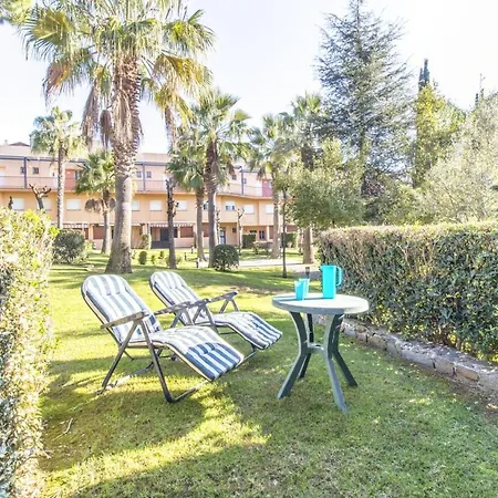 Beautiful 3 Bed Townhouse In Golf Holiday home *