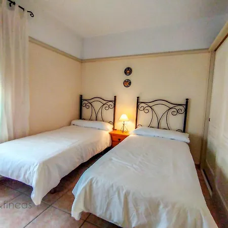 Holiday home Beautiful 3 Bed Townhouse In Golf *